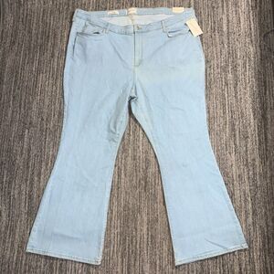 Universal‎ Thread Womens 26W High Rise Flare Leg Jeans Light Wash Stretch NWT